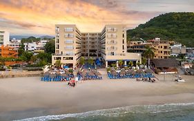 Decameron La Marina Guayabitos, Ramada All-Inclusive Resort